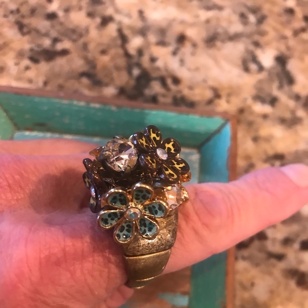 ▪️VINTAGE Floral Ring